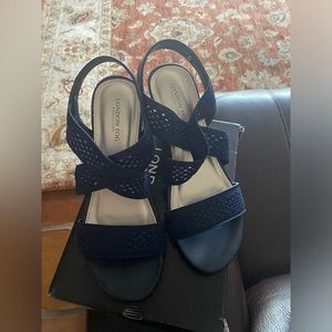 London Fog Wedge Heel Sandal.